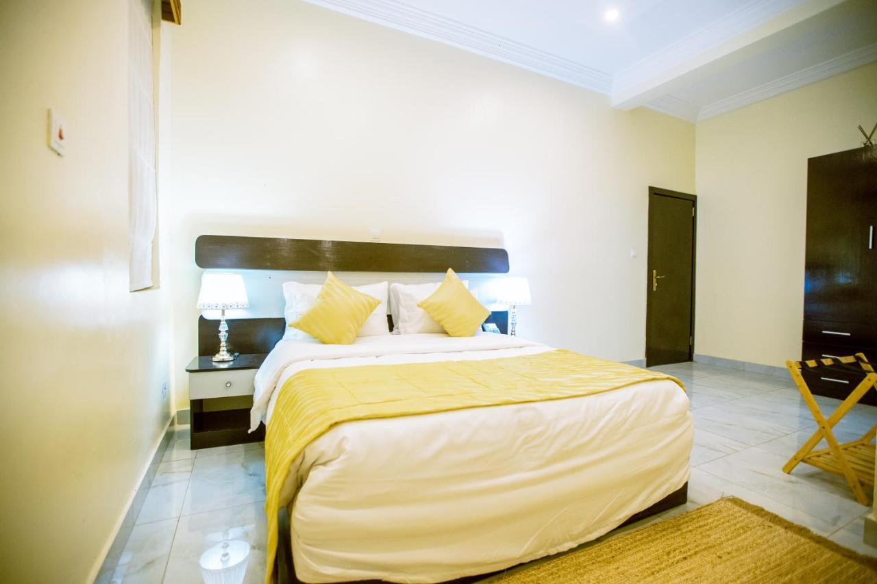 Apartment 79 Hotel & Suite Ikeja Extérieur photo