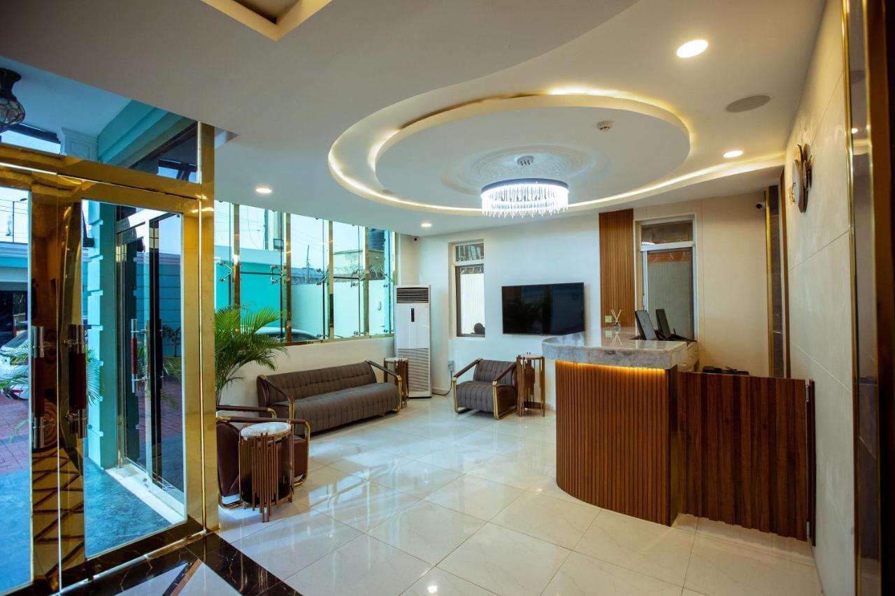 Apartment 79 Hotel & Suite Ikeja Extérieur photo